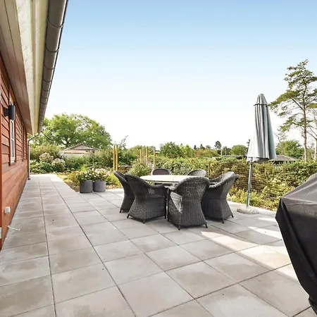 בית נופש Luna *